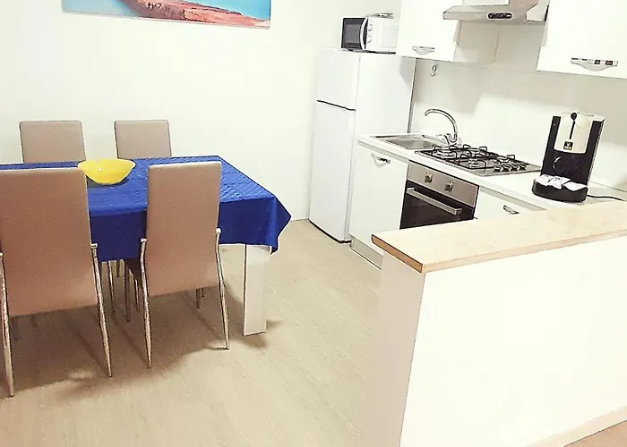 Apartment Lemon Tree House